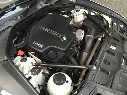 ท็อปสุด BMW 528i M-Sport ปี 2013 รถศูนย์ BSI หมดปี 2018 รถมือเดียวป้ายแดง อุปกรณ์ครบพร้อมโอน