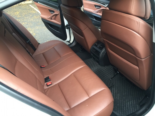 ท็อปสุด BMW 528i M-Sport ปี 2013 รถศูนย์ BSI หมดปี 2018 รถมือเดียวป้ายแดง อุปกรณ์ครบพร้อมโอน