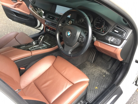 ท็อปสุด BMW 528i M-Sport ปี 2013 รถศูนย์ BSI หมดปี 2018 รถมือเดียวป้ายแดง อุปกรณ์ครบพร้อมโอน