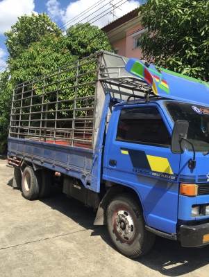 ขายด่วน รถ 6 ล้อประกอบ ขายด่วน รถ 6 ล้อประกอบ