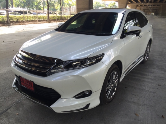 Toyota Harrier 2.0 Premium Advance ปี 2014 ออฟชั่นเต็มสุดของรุ่น พร้อมชุดแต่ง Modellisa ไมล์ 11.3xx km