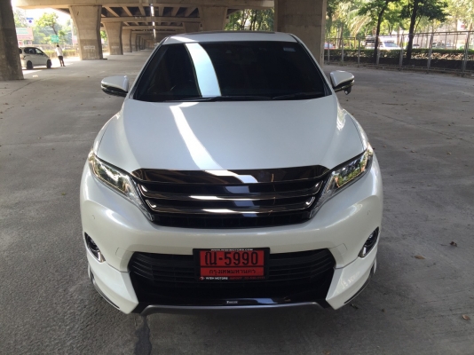 Toyota Harrier 2.0 Premium Advance ปี 2014 ออฟชั่นเต็มสุดของรุ่น พร้อมชุดแต่ง Modellisa ไมล์ 11.3xx km