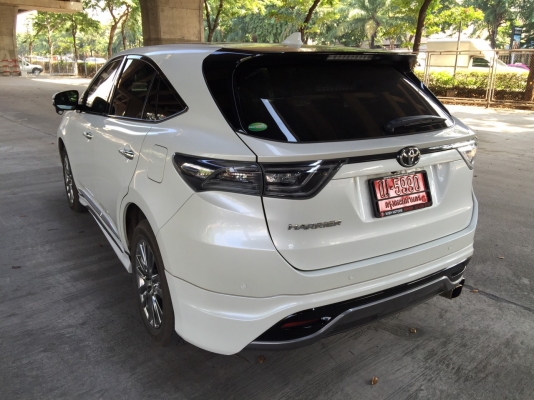 Toyota Harrier 2.0 Premium Advance ปี 2014 ออฟชั่นเต็มสุดของรุ่น พร้อมชุดแต่ง Modellisa ไมล์ 11.3xx km