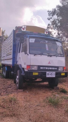 ขายรถบรรทุก มิซซูบิชิ รุ่น 517 แท้