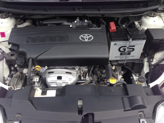 Toyota Yaris 1.2E ปี 2014 รถมือเดียว ไมล์แท้วิ่งน้อย 17.xxx กม สภาพป้ายแดง อุปกรณ์ครบ เอกสารพร้อมโอน
