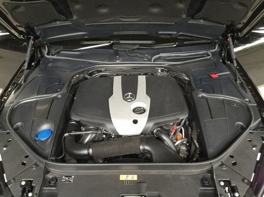 Benz S 300 BlueTEC Hybrid ปี 2015 รถมือเดียวสภาพป้ายแดง ไมล์แท้ 6.xxx km พร้อมโอน