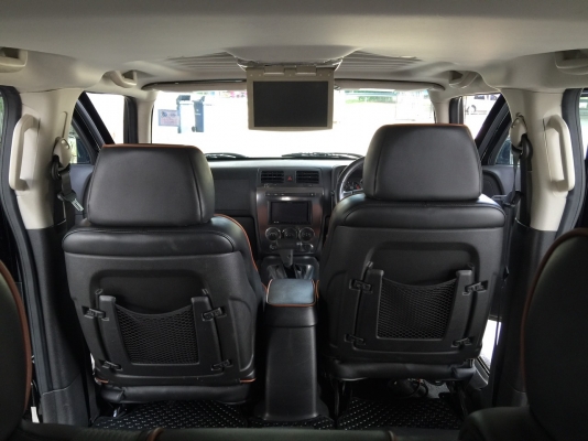 Hummer H-3 ปี 2010 รถมือเดียวป้ายแดง รถออกศูนย์ Niche Cars อุปกรณ์ครบ เอกสารพร้อมโอน