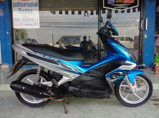 Honda Air blade (ล้อแม็ก) ตัวท็อป ราคาถูกๆเล่มครบครับ Honda Air blade (ล้อแม็ก) ตัวท็อป ราคาถูกๆเล่มครบครับ