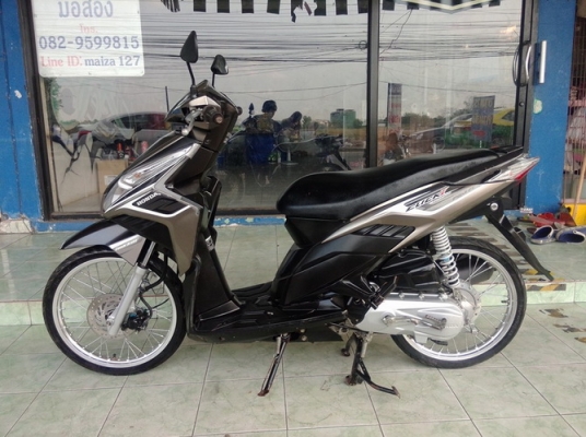 Honda Click 110i สี น้ำตาล-ดำ รถปี53 เครื่องดีแต่งสวยลงล้อมา ราคาถูกๆครับ Honda Click 110i สี น้ำตาล-ดำ รถปี53 เครื่องดีแต่งสวยลงล้อมา ราคาถูกๆครับ