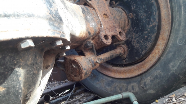 เฟืองท้าย HINO KR เบรกลมแห้ง