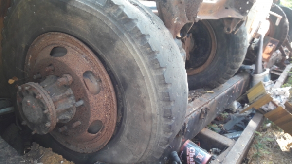 เฟืองท้าย HINO KR เบรกลมแห้ง