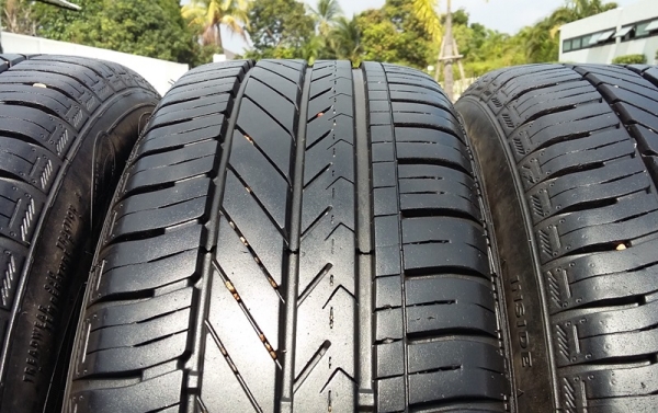 ล้อ,Watanabe F8 15"F6.5-R7 Of15 4H114.3 ยางปี14 20,000 ล้อ,Watanabe F8 15"F6.5-R7 Of15 4H114.3 ยางปี14 20,000