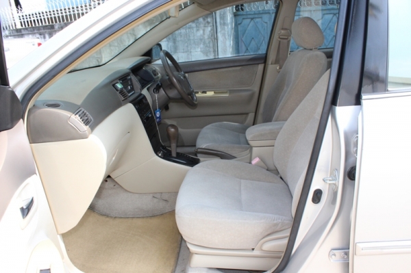 ALTIS 1.6 E ปี 2004 ออกรถ 9000 บาท