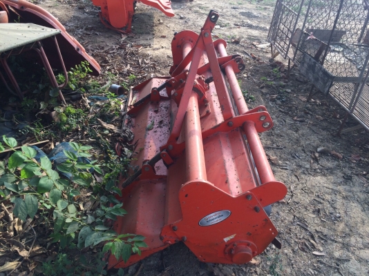 ขาย แทรกเตอร์ KUBOTA M6040 สภาพเดิมๆสดๆ อุปกรณ์ครบ