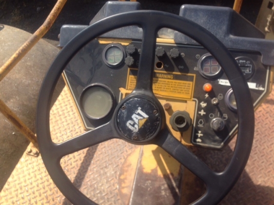 รถบด 2 ล้อเหล็ก Caterpillar CB534B  (USA) สนใจโทร. 080-6565422 (หนิง)