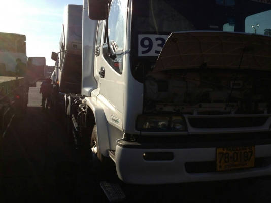 อีซูซุ320รถสวยพร้อมใช้ปี51ราคาต่อรองได้ครับราคา1100000บาท