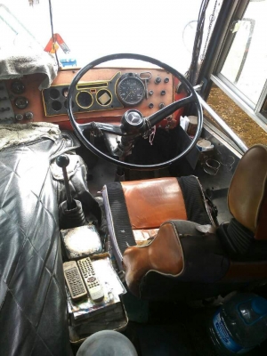 ขายรถบัส เบนเดิมทั้งคั้น 12เมตร พร้อมใช้ ขายรถบัส เบนเดิมทั้งคั้น 12เมตร พร้อมใช้