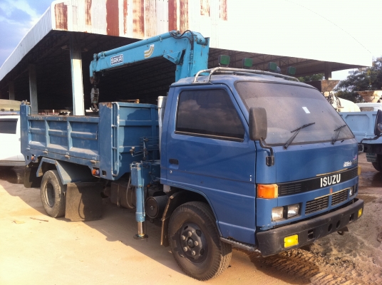 Isuzu Npr ดั้มและเทรน 3 ตัน เครื่อง 4Bd1***115 แรงม้า ช่วงล่าง F สภาพพร้อมใช้ ทะเบียนพร้อมโอน