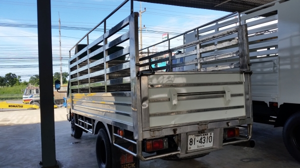 ขายรถบรรทุก 6 ล้อ