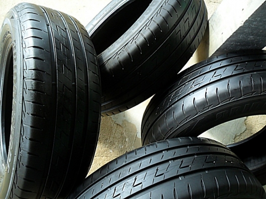ยางขอบ15  บริดสโตน195-65-R15 ลงพื้นปี14 (4เส้น3,800)
