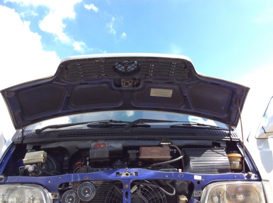 ขายรถตู้ Benz MB100 ปี97 เครื่องเดิมดีเซล 2.9 เกียร์ธรรมดา เพาเวอร์ กระจกไฟฟ้า ภายในสวยๆเบาะหนัง 3แถวปรับหมุนได้ แอร์หน้า-แอร์ราวหลังเย็นฉ่ำ วิทยุCDพร้อม ตัวถังเดิมๆไม่มีชน รถขับดี ช่วงล่างนิ่มนวล ประหยัดน้ำมัน. รถพร้อมใช้ครับ ขายถูก ขายรถตู้ Benz MB100 ปี97 เครื่องเดิมดีเซล 2.9 เกียร์ธรรมดา เพาเวอร์ กระจกไฟฟ้า ภายในสวยๆเบาะหนัง 3แถวปรับหมุนได้ แอร์หน้า-แอร์ราวหลังเย็นฉ่ำ วิทยุCDพร้อม ตัวถังเดิมๆไม่มีชน รถขับดี ช่วงล่างนิ่มนวล ประหยัดน้ำมัน. รถพร้อมใช้ครับ ขายถูก