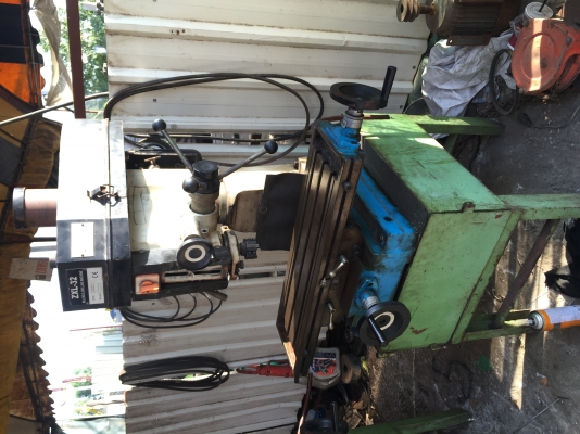 ขายมิลลิ่งตั้งโต๊ะพร้อมใช้ให้หัวปาดด้วยไฟ3สายราคาถูกครับผม