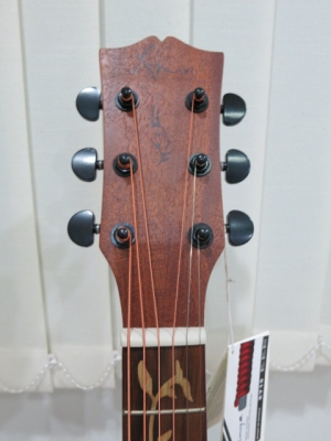 กีต้าร์โปร่งเว้าไฟฟ้า Amari รุ่น AM-419C สีไม้ด้าน คอสลัก ของใหม่ EQ อย่างดี