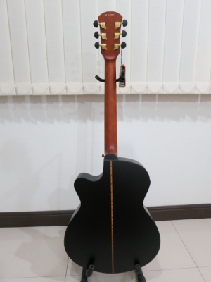 กีต้าร์โปร่งไฟฟ้าตัวบาง Vivid 336E ของใหม่ สีดำด้าน อีคิวจูนเนอร์ในตัว