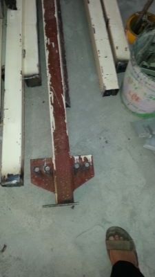 ชายเหล็กกล่อง 3x3 นิ้วยาว 4 เมตร 6 เมตรเหล็กฉาก3 นิ้ว6 เมตรโลละ 15 บาท