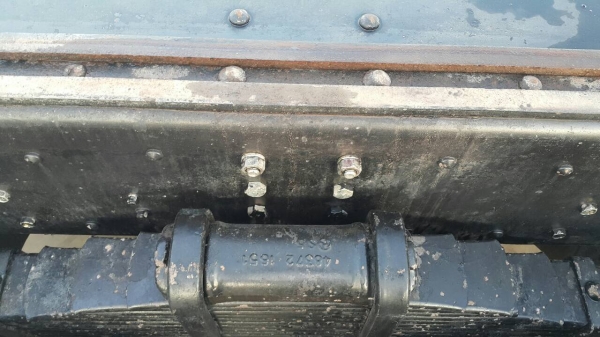 ขายด่วนสิบล้อสองเพลาหัวคัสซี 1Jสมอทองเครื่อง260แรงปี45 สภาพสวยพร้อมใช้