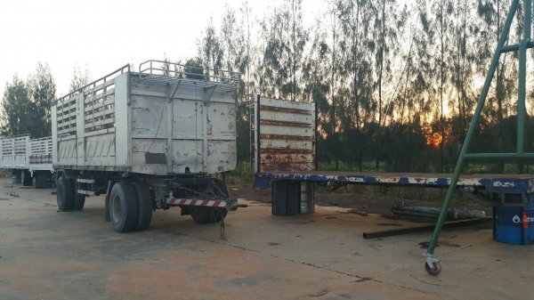 ขายด่วนสิบล้อสองเพลาหัวคัสซี 1Jสมอทองเครื่อง260แรงปี45 สภาพสวยพร้อมใช้