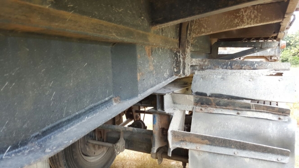 ขายหางพ่วง  สามมิต  3  เพลา. ยัด  ปี 47.    สนใจติดต่อ  081 - 6079515