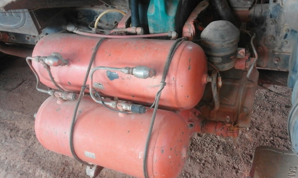 ขายถูกรถบรรทุก 10 ล้อดั้ม 2 เพลา ขายถูกรถบรรทุก 10 ล้อดั้ม 2 เพลา