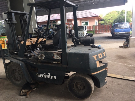 ขายโฟล์คลิฟท์โตโยต้า เครื่องดีเซล 3 ตันราคา160000