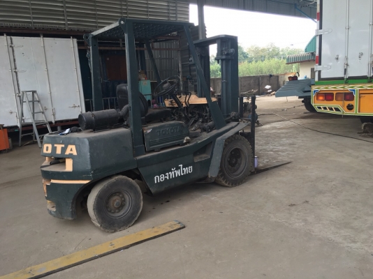 ขายโฟล์คลิฟท์โตโยต้า เครื่องดีเซล 3 ตันราคา160000