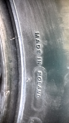 ยางmichelin tour hp 265 70 16 ปี12 สภาพดีใช้ได้อีกนานสวยทุกเส้นไม่มีบวม