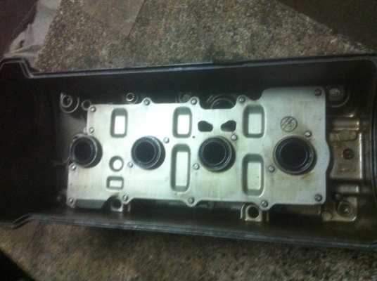 ฝาครอบวาวฮอนด้าCRVเครื่องK20Aถอดสวยๆครับ