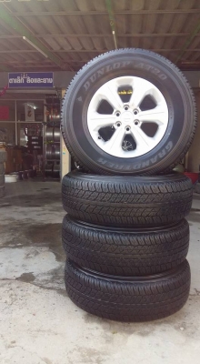 ขายล้อแม็กป้ายแดง np300 navara calibre 16" ยางปี15 สนใจติดต่อเล็กคลองสามครับ 081-3747940 ขายล้อแม็กป้ายแดง np300 navara calibre 16" ยางปี15 สนใจติดต่อเล็กคลองสามครับ 081-3747940