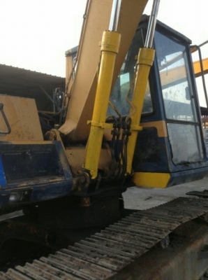 Komatsu 100-3 LC