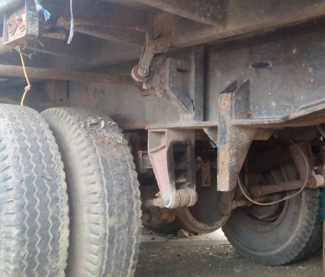 สิบล้อ อีซูชุ 240นางฟ้า แม่ลูก3คาน สภาพดีสวยเดิมๆพร้อมใช้งาน ทะเบียนพร้อมโอน สิบล้อ อีซูชุ 240นางฟ้า แม่ลูก3คาน สภาพดีสวยเดิมๆพร้อมใช้งาน ทะเบียนพร้อมโอน