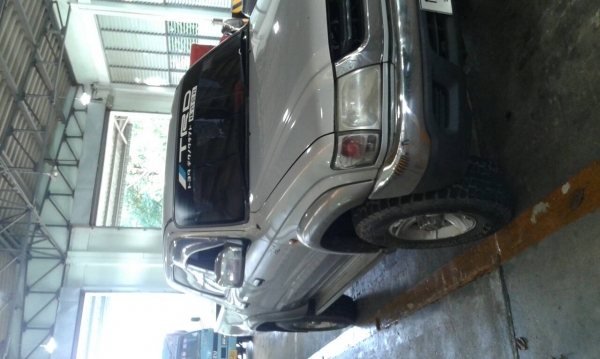 รถกระบะโต้โยต้า ดีโฟดี โฟวิน 4 x4  รถสวย รถปี03  พร้อมใช้งาน  เล่มติดมือ....