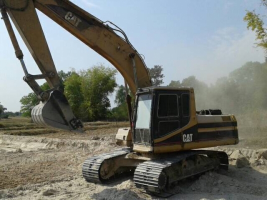 **980,000 บ.ต่อรอง/// แบคโฮ CAT 320B (เวอร์ชั่นทู) ไฟครบ เล่มทะเบียน **ขาย CAT-320B แบคโฮสภาพดี พร้อมใช้ เล่มทะเบียนครบ HYD.EXCAVATOR CATERPILLAR 320B (V.2) S/N.*5BRxxxxx* ไฟฟ้าครบ เครื่องเดิม ปั้มเดิม ครับ ใช้งาน 17,xxxชม. เครื่อง CAT:3066E1T-6สูบ 130HP **980,000 บ.ต่อรอง/// แบคโฮ CAT 320B (เวอร์ชั่นทู) ไฟครบ เล่มทะเบียน **ขาย CAT-320B แบคโฮสภาพดี พร้อมใช้ เล่มทะเบียนครบ HYD.EXCAVATOR CATERPILLAR 320B (V.2) S/N.*5BRxxxxx* ไฟฟ้าครบ เครื่องเดิม ปั้มเดิม ครับ ใช้งาน 17,xxxชม. เครื่อง CAT:3066E1T-6สูบ 130HP