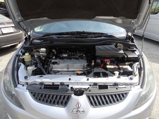 MITSUBISHI SPACE WAGON 2.4AT MITSUBISHI SPACE WAGON 2.4AT