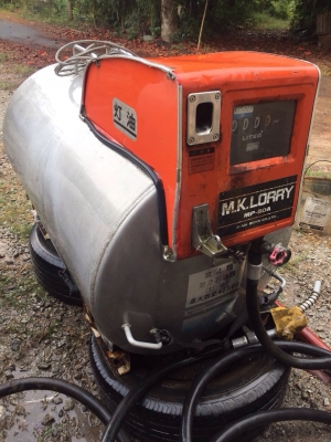 ขายถังนำ้มันแบบมีหัวจ่าย เก่าญี่ปุ่น ขายถังนำ้มันแบบมีหัวจ่าย เก่าญี่ปุ่น