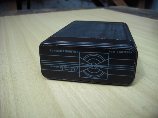 เครื่องตรวจจับความเร็วพร้อมตัวกวนสัญญาณ เครื่องตรวจจับความเร็วพร้อมตัวกวนสัญญาณ