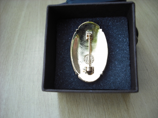 เข็มที่ระลึก สมเด็จพระเทพฯ ครบรอบ 60 พรรษา เข็มที่ระลึก สมเด็จพระเทพฯ ครบรอบ 60 พรรษา