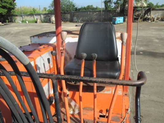 ราคา. 250,000. บาท( พร้อมทำสี)ขายรถขุด เก่านอก MINI EXCAVATOR ยี่ห้อKUBOTA รุ่น KH-15