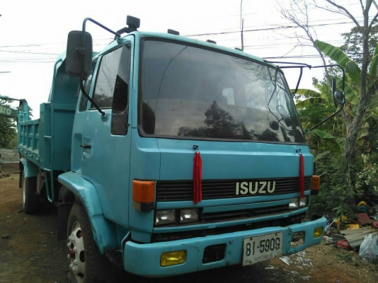 ขาย285000บาท รถอีซูซุร็อก6ล้อดั้ม เครื่อง175แรง เบรกทิฟฟี เพาเวอร์ ยาง9.00 (ไม่มีเล่ม)