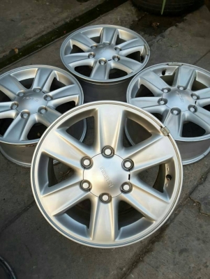 ล้อ isuzu ขอบ 16 6รู ชุดล่ะ 4900