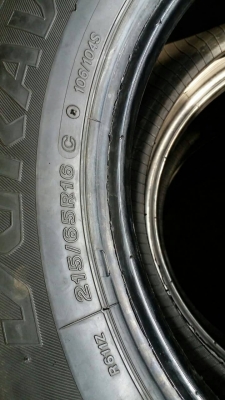 ยาง bridgestone 215 65 16 ปี 15 ถอดป้ายแดงชุดล่ะ 9500